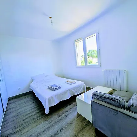 Сasa de vacaciones Maison Lumineuse Et Climatisée, à 12mn Hyères