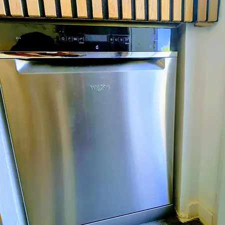Сasa de vacaciones Maison Lumineuse Et Climatisée, à 12mn Hyères